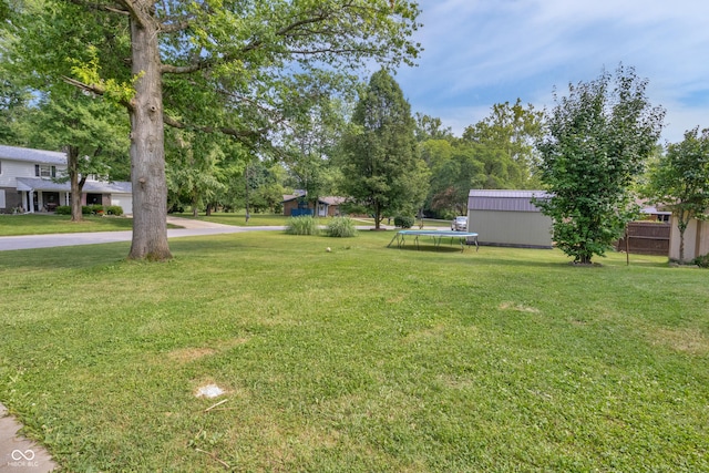 157 E Hill Valley Dr, Indianapolis, IN 46227 - view of yard with a trampoline