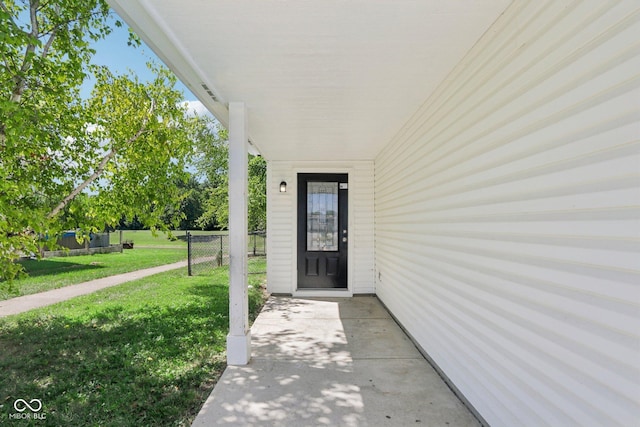 2629 Redland Ln, Indianapolis, IN 46217 - property entrance