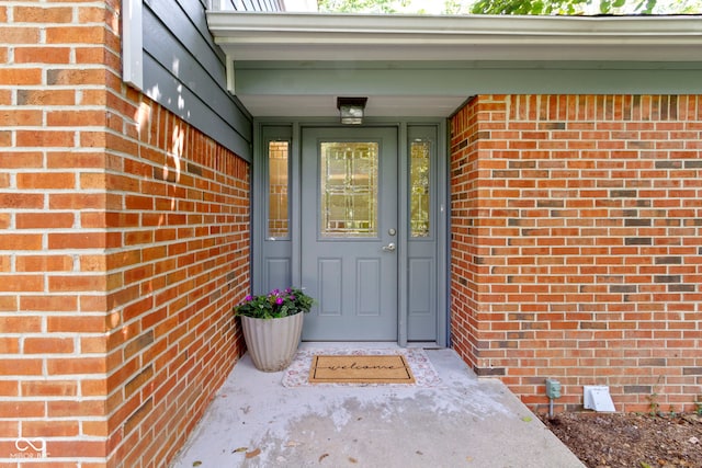 812 Eaglewood Dr, Zionsville, IN 46077 - doorway to property featuring brick siding