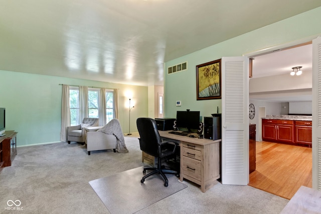 812 Eaglewood Dr, Zionsville, IN 46077 - office area featuring light colored carpet