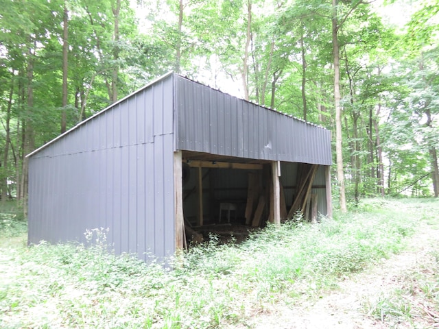 400 S 1200 W, Parker City, IN 47368