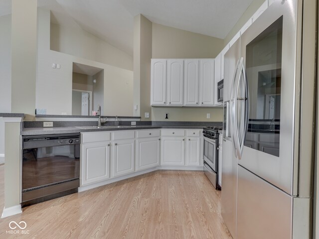 6051 Copeland Mills Ct, Indianapolis, IN 46221 - photo 17