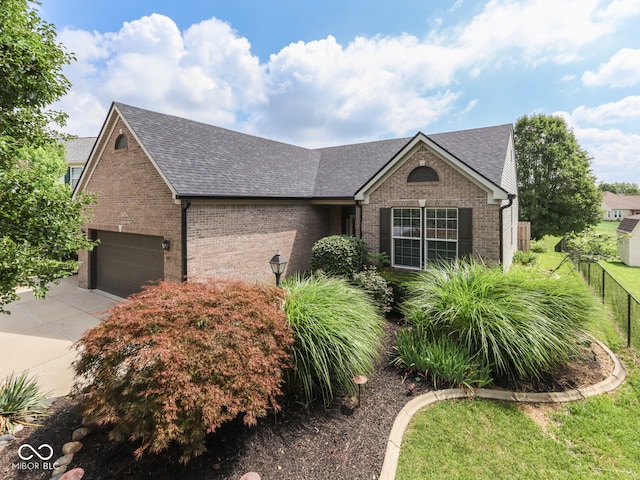 6051 Copeland Mills Ct, Indianapolis, IN 46221 - photo 1