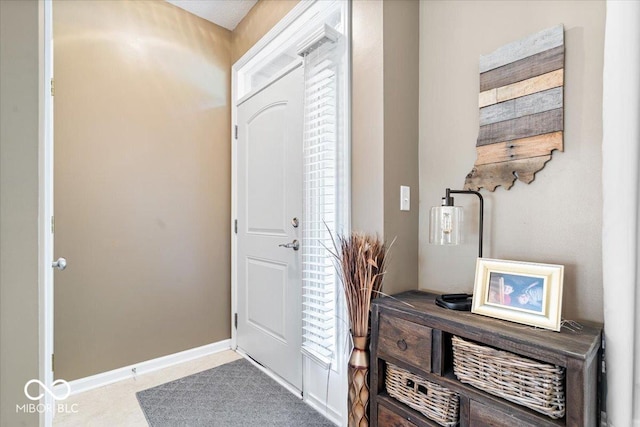 16009 Tenor Way, Noblesville, IN 46060 - foyer featuring baseboards