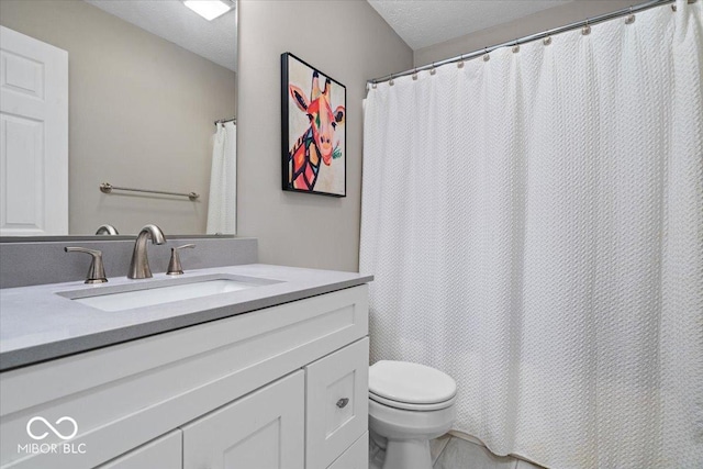 16009 Tenor Way, Noblesville, IN 46060 - full bathroom with vanity, curtained shower, and a textured ceiling