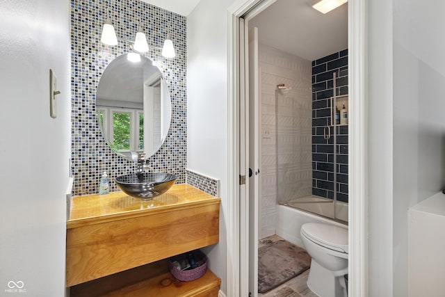 118 White Horse Ln, Fishers, IN 46038 - full bathroom with vanity and washtub / shower combination