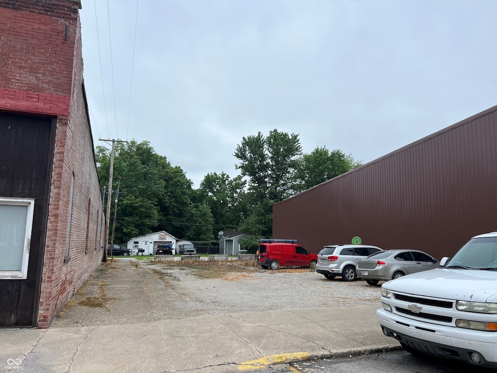 210 W Main St, Darlington, IN 47940