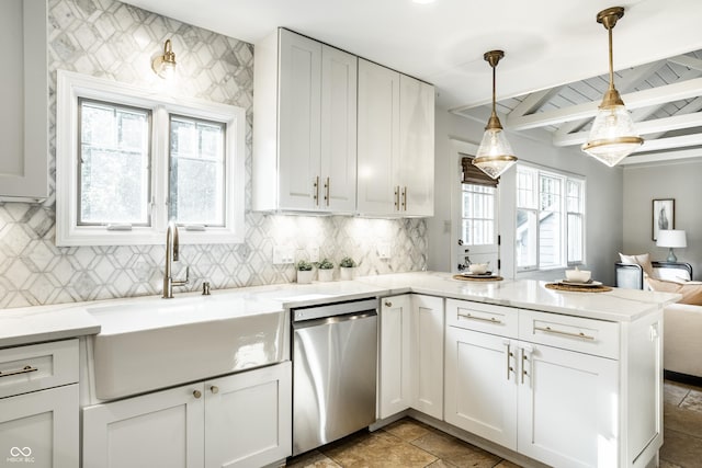 8627 Emerald Ln, Indianapolis, IN 46260 - kitchen with stainless steel dishwasher, a peninsula, decorative backsplash, beam ceiling, and open floor plan