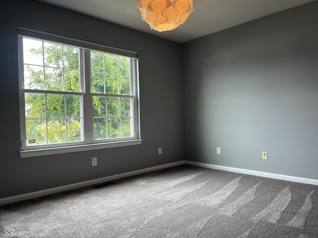 1646 N Nieman Dr, Greensburg, IN 47240 - carpeted empty room with baseboards