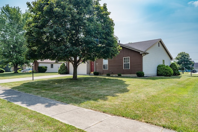 4602 Woodlynn Ct, Fort Wayne, IN 46816 - photo 1