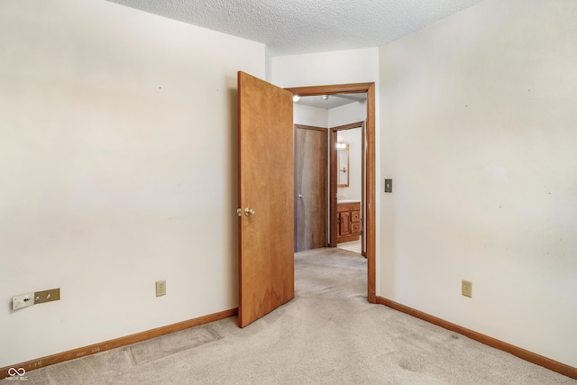4602 Woodlynn Ct, Fort Wayne, IN 46816 - photo 23