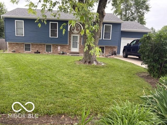 1037 Delwood Dr, Mooresville, IN 46158 - photo 1