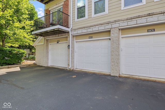 6633 Reserve Dr, Indianapolis, IN 46220 - photo 38