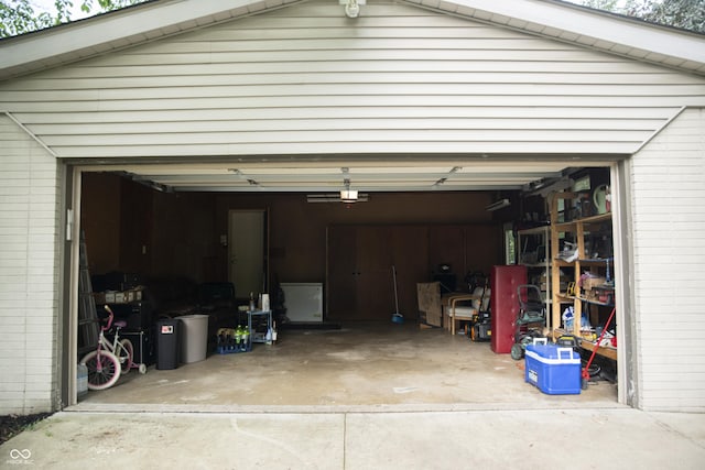 124 Georgton Ct, West Lafayette, IN 47906 - view of garage