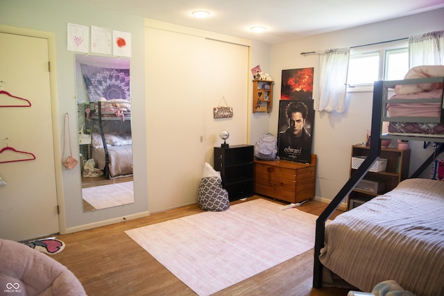 124 Georgton Ct, West Lafayette, IN 47906 - bedroom featuring wood finished floors and baseboards