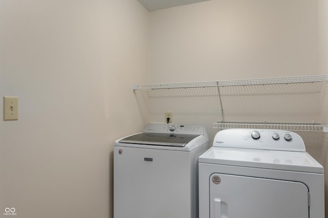 11628 Coastal Way, Indianapolis, IN 46229 - washroom with washing machine and clothes dryer