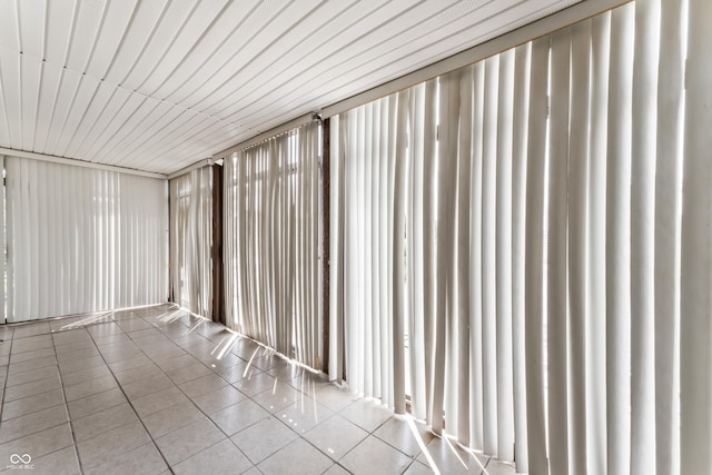 19120 Tomlinson Rd, Westfield, IN 46074 - view of unfurnished sunroom