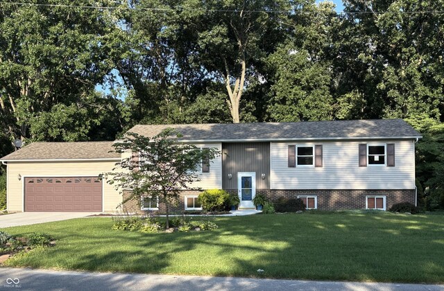 408 Sherwood Dr, Covington, IN 47932 - photo 1