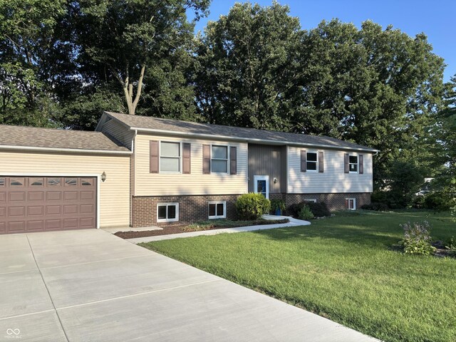 408 Sherwood Dr, Covington, IN 47932 - photo 2