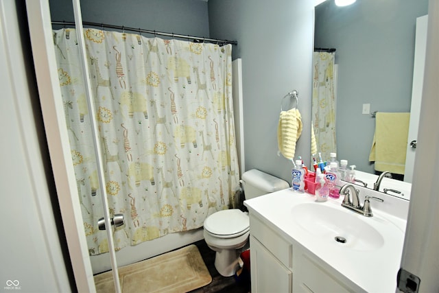6362 W Friends Way Ct, Paragon, IN 46166 - bathroom with vanity and a shower with curtain