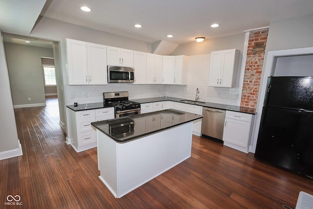 1716 Prospect St, Indianapolis, IN 46203 - photo 29