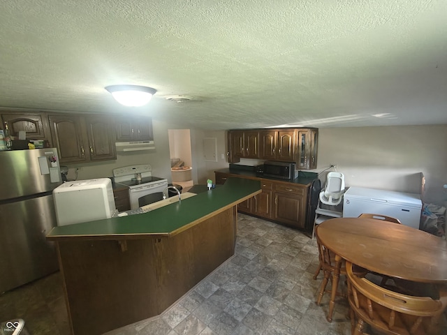 608 S Broadway St, Greensburg, IN 47240 - photo 8