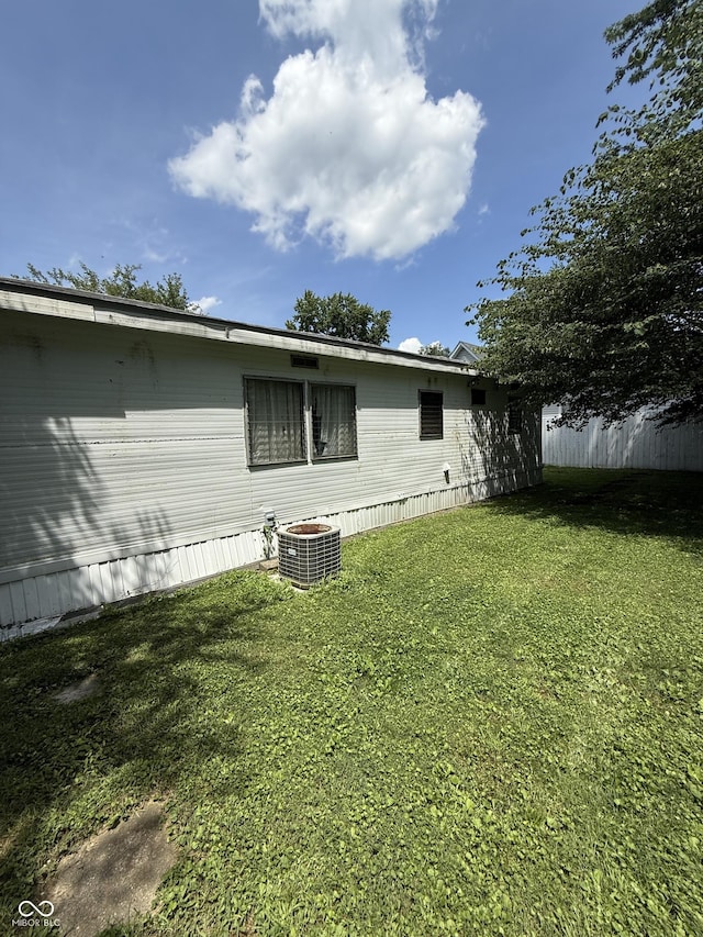 133 Michigan St, Clayton, IN 46118 - back of property