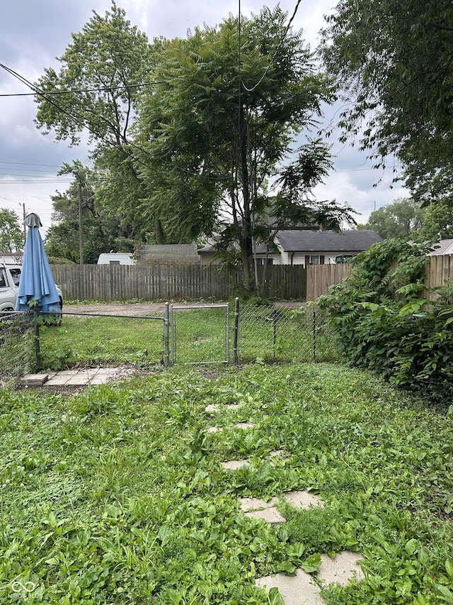 1757 Howard St, Indianapolis, IN 46221 - photo 40