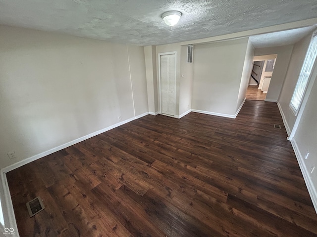 1757 Howard St, Indianapolis, IN 46221 - photo 19