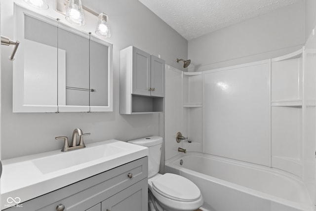 3102 Pawnee Dr, Indianapolis, IN 46235 - bathroom featuring a textured ceiling, vanity, and shower / bath combination