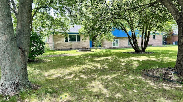7231 S Franklin Rd, Indianapolis, IN 46259 - view of green lawn