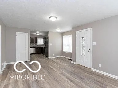 3755 N Hawthorne Ln, Indianapolis, IN 46218 - photo 12