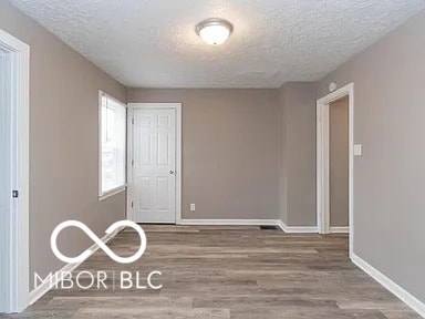 3755 N Hawthorne Ln, Indianapolis, IN 46218 - photo 8