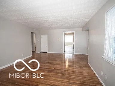531 N Alton Ave, Indianapolis, IN 46222 - photo 9