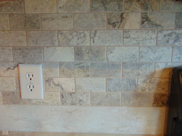 2703 Night Hawk Rd, Greenwood, IN 46143 - detailed view