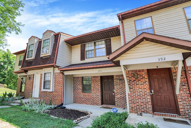 594 E Graham Pl, Bloomington, IN 47401 - photo 2