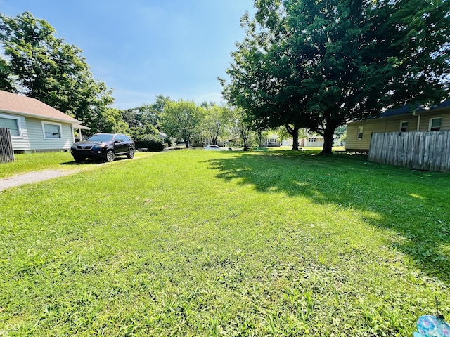 410 N 20th Ave, Beech Grove, IN 46107 - photo 3