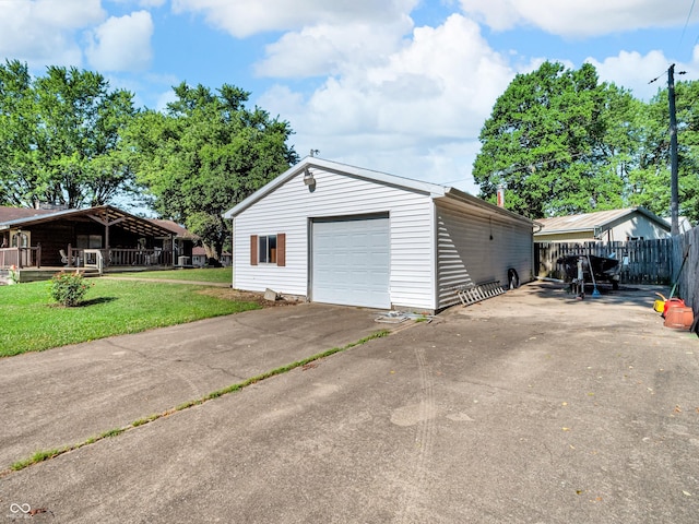 4484 S County Road 315 W, Greencastle, IN 46135 - detached garage featuring concrete driveway