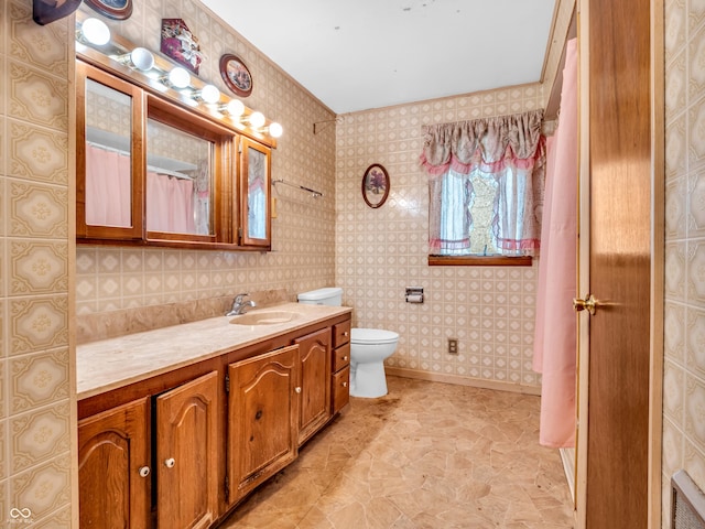 4484 S County Road 315 W, Greencastle, IN 46135 - full bathroom with vanity and curtained shower