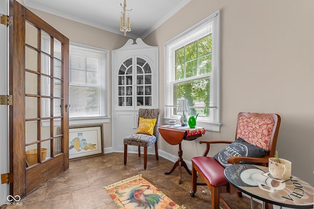 613 5th St, Columbus, IN 47201 - sitting room featuring ornamental molding