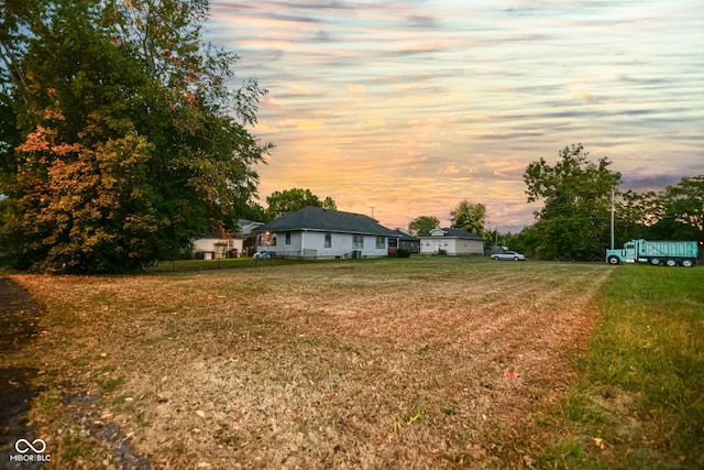 2114 Locust St, Anderson, IN 46016 - photo 3