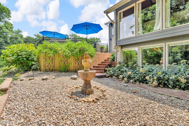 5052 Sherwood Ct, Pittsboro, IN 46167 - view of yard featuring stairs