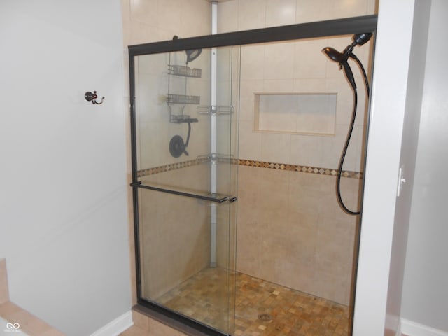 7653 W Old Colony Dr, New Palestine, IN 46163 - bathroom with a stall shower