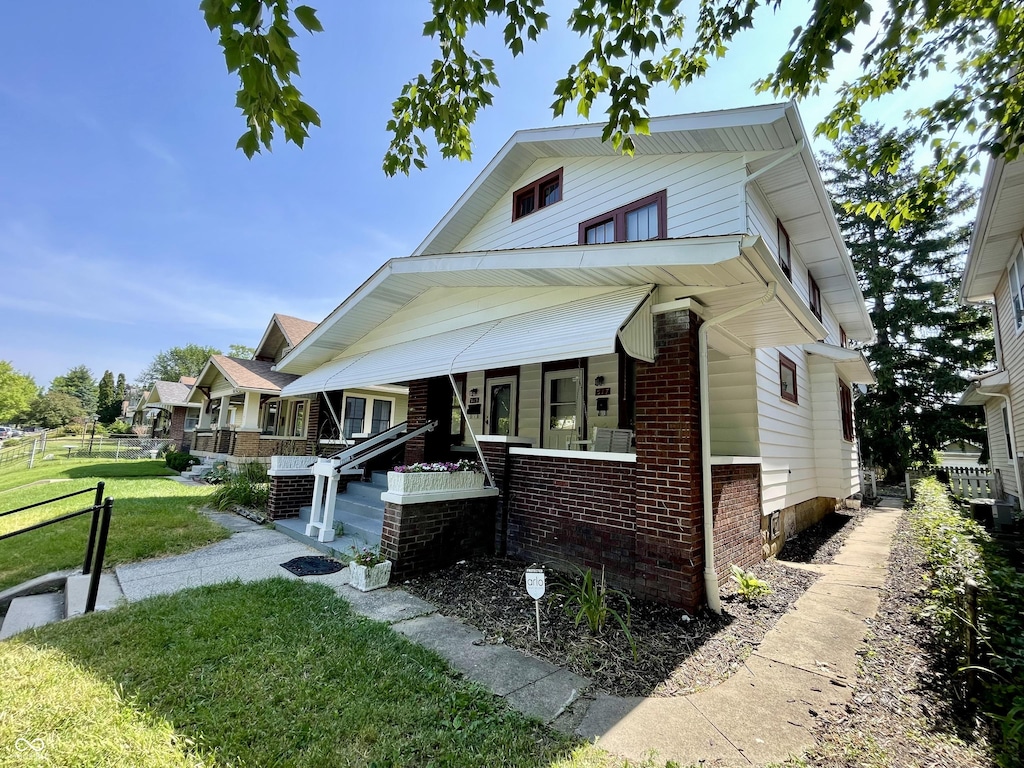 517 N Riley Ave, Indianapolis, IN 46201 - photo 1