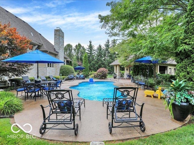 3808 Claybrook Ct, Bargersville, IN 46106 - outdoor pool featuring a patio