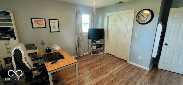 6974 S County Road 400 E, Clayton, IN 46118 - office with wood finished floors and baseboards
