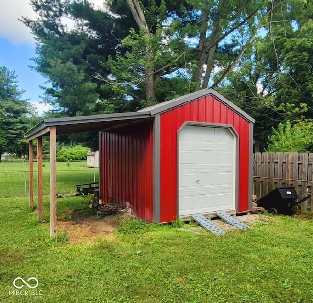 6974 S County Road 400 E, Clayton, IN 46118 - view of garage