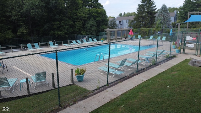 9406 S Lake Ridge Dr, Bloomington, IN 47401 - community pool with a patio