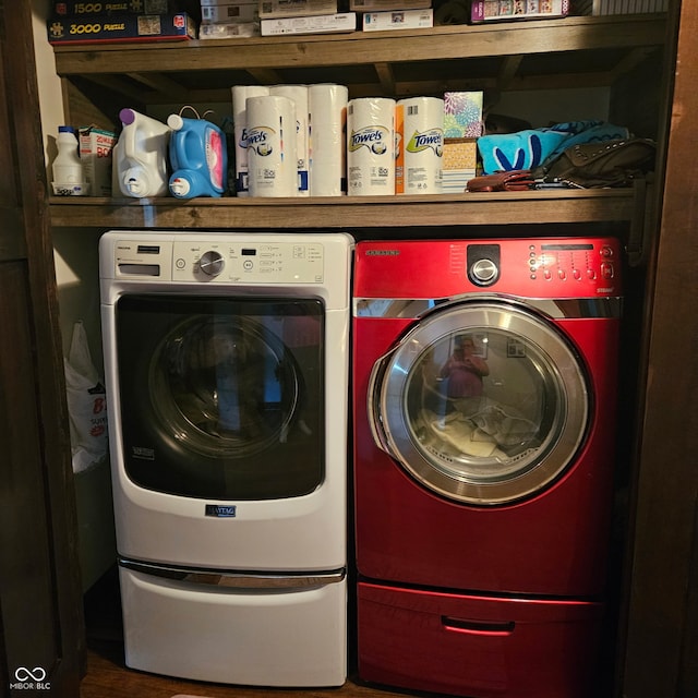 681 Hancock School Rd, Spencer, IN 47460 - washroom with separate washer and dryer