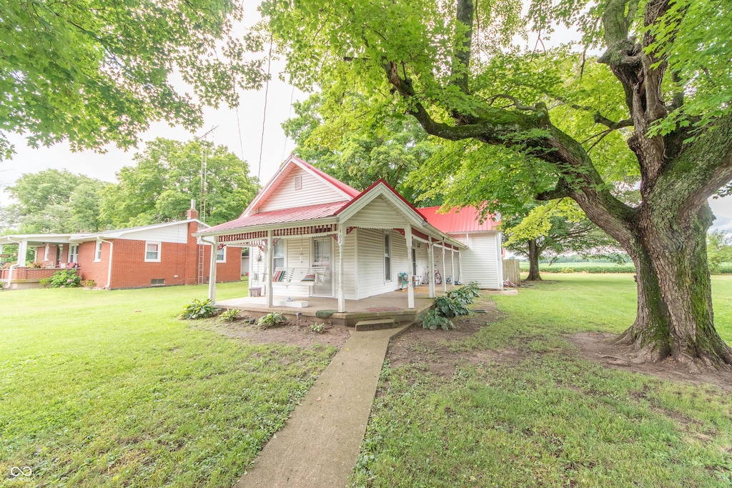 402 Market St, Jonesville, IN 47247 - photo 1